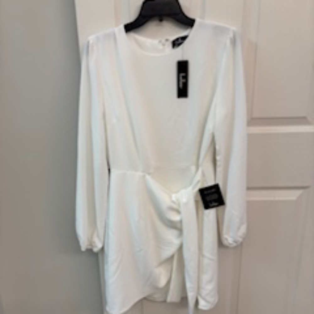 Lulus dress  - White - Size Large - Long Seeve